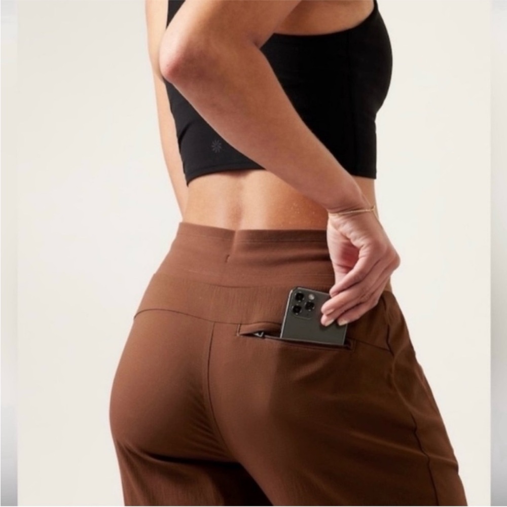 Athleta Trekkie North Jogger Pants, Cattail Brown, Size 2 - Picture 7 of 10